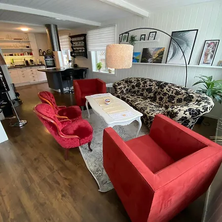 Sentralt hus i Rjukan * Rjukan